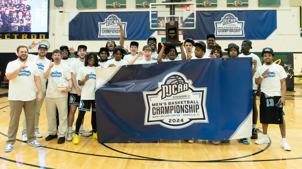 National Park Claims First DII Men's Basketball Championship