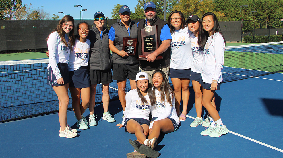 Emory Oxford extends national title streak to five