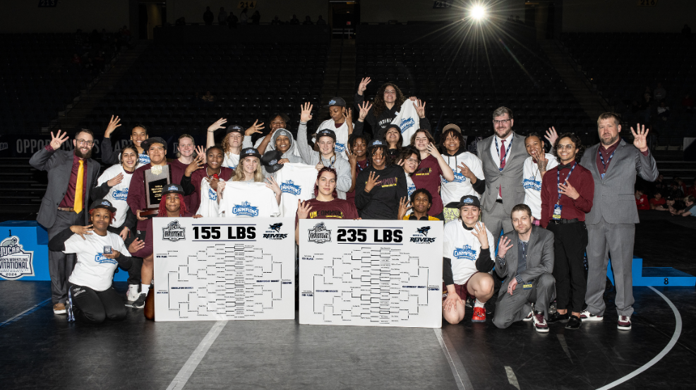 Indian Hills claims second consecutive invitational title